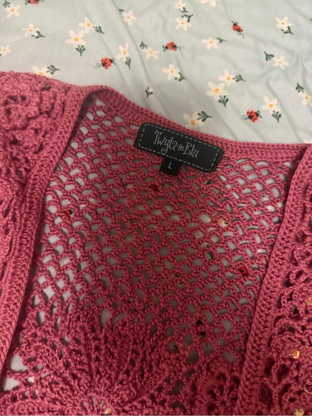 Dusty Rose Crochet Openwork Cardigan with Sequins - Picture 4 of 7